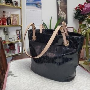 👜 Authentic Michael Kors Patent Leather Black Handbag Med-Lg👜